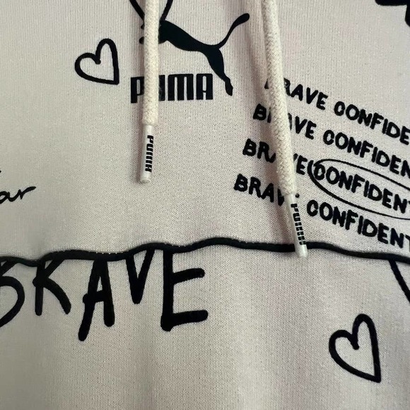 Puma Classics Logo Hoodie Size Small - Picture 5 of 11